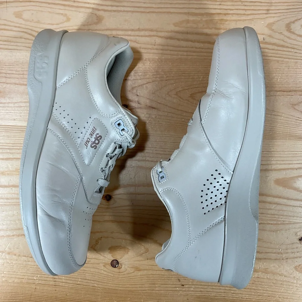 SAS Time Out Walking Shoes Size Men’s 9 M Beige Leather Comfort USA